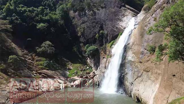 Rs. 20 million viewing centre begins construction at Dunhinda Falls