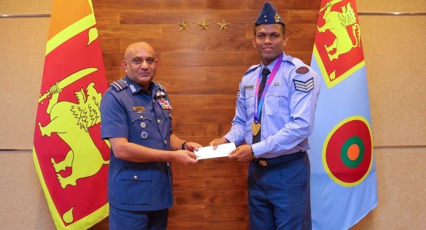 Air Force promotes Commonwealth champion Rumesh Tharanga to Sergeant