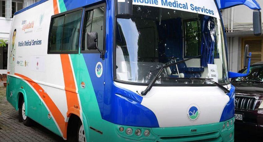 Health Ministry hands mobile drug-testing bus to transport medical institute