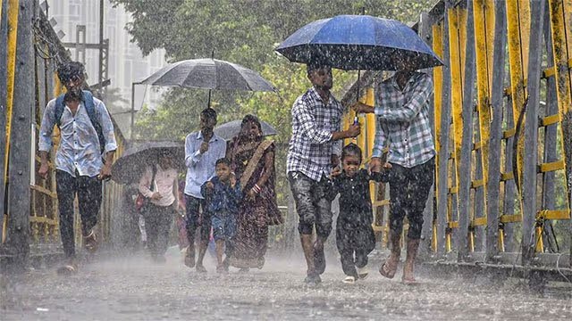 Showers forecast for Sabaragamuwa and four districts today