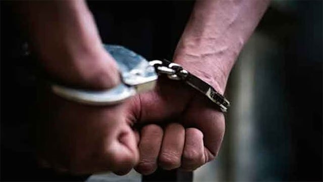 Teenager held with Rs. 10.4 million in CID undiyal raid in Colombo