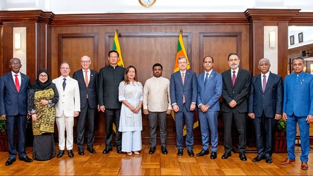 Eleven new ambassadors and high commissioners present credentials to President
