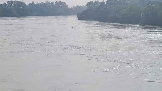 Divers search Kelani River for a second day after Mulleriyawa man goes missing