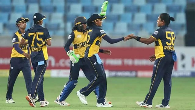 Athapaththu's record 7 for 5 puts Sri Lanka top of Group B before Bangladesh match