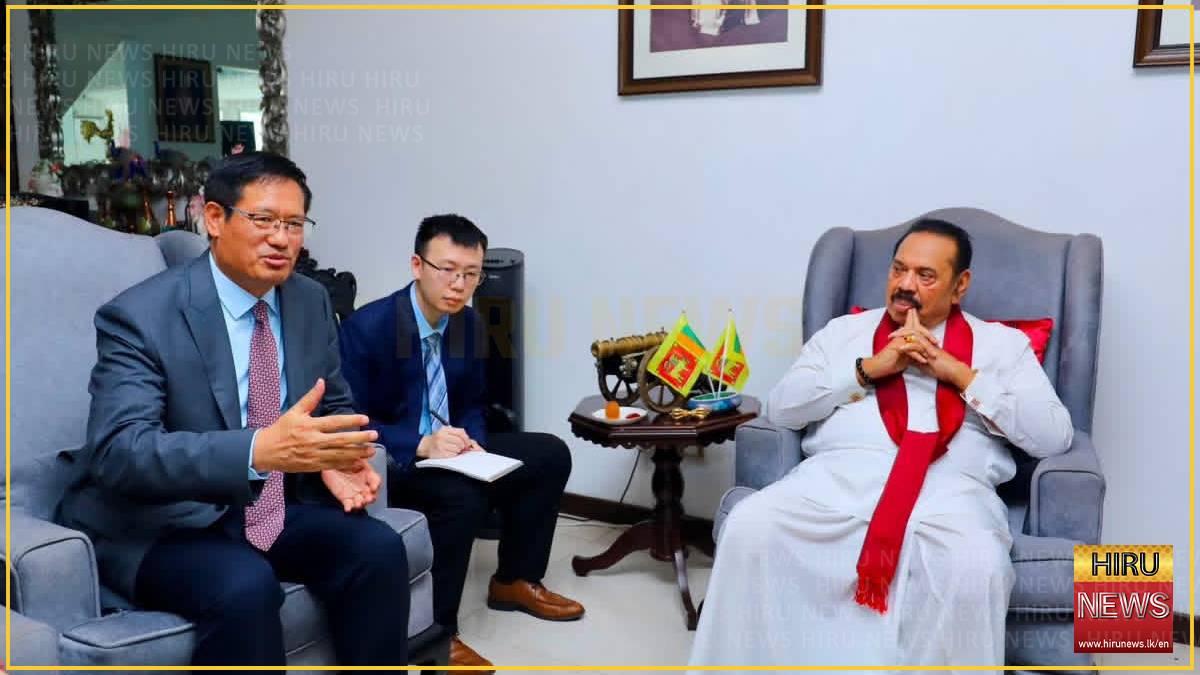 Mahinda Rajapaksa receives new Chinese Ambassador Wei Huaxiang in Colombo