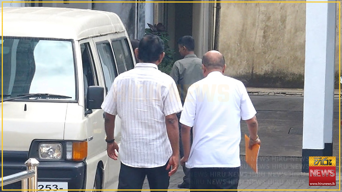 Astrologer Sumanadasa Abeygunawardena summoned by Bribery Commission over Siriliya Saviya