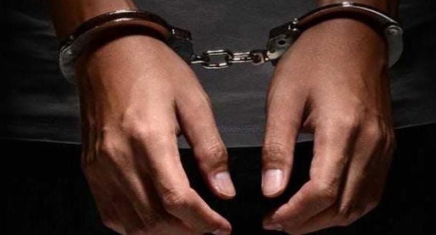 Two Colombo businessmen held at BIA with 533 cartons of foreign cigarettes