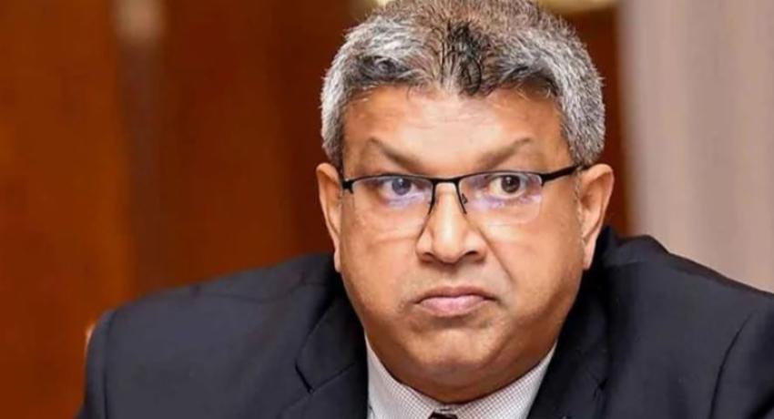 Law must apply equally to those in power, Justice Minister tells new prison officers