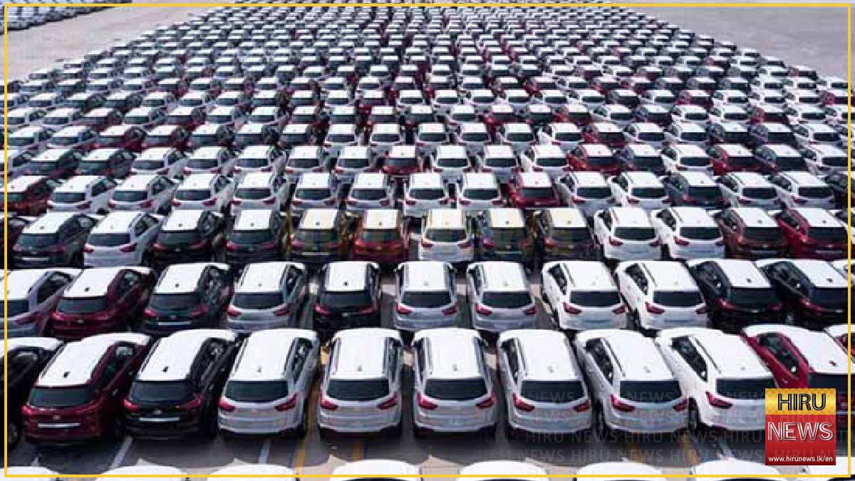 Vehicle registrations fall 13.8% in August to nine-month low