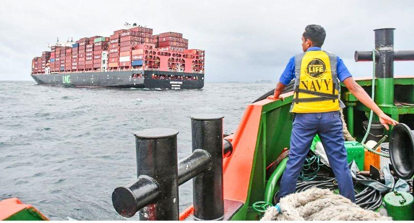 Navy brings 25 Indonesian fishermen ashore after trawler capsizes