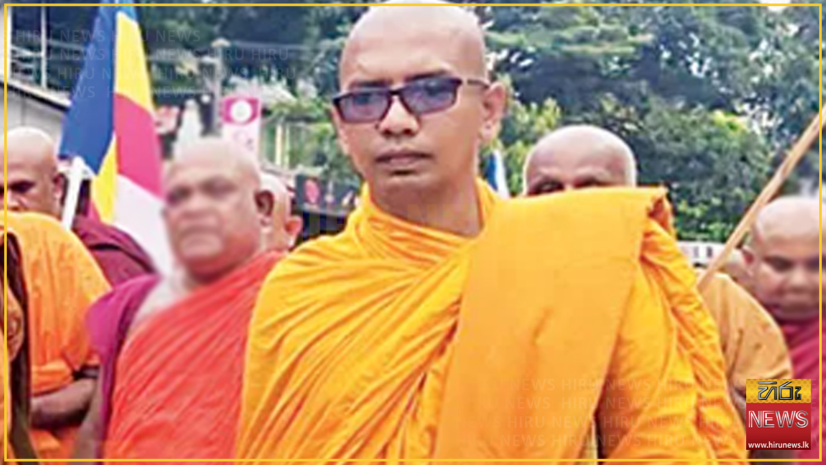 Ven. Balangoda Kassapa Thera hospitalised during Gnanasara satyagraha