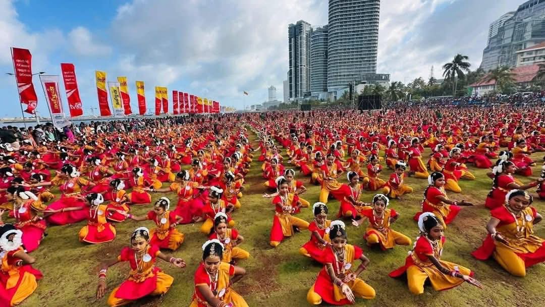 Over 5,000 Bharatanatyam dancers set Guinness World Record at Galle Face Green