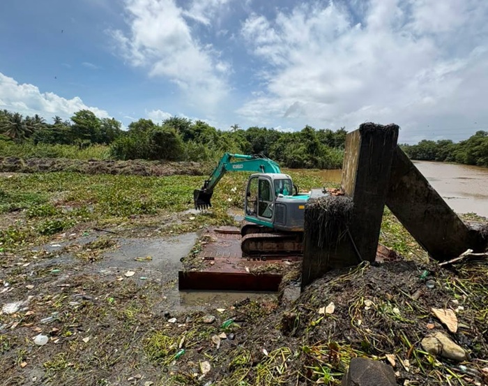 Drainage canal cleaning begins around BIA to tackle airport access flooding