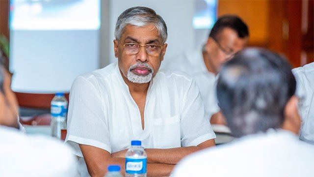 Central Province Governor Sarath Abeykoon resigns