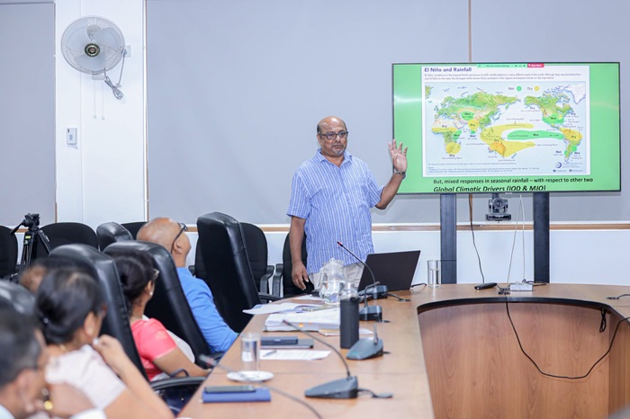 Climate expert briefs plantation ministry on El Niño risks to tea and rubber estates