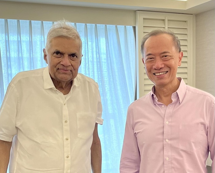 Former Singapore Foreign Minister George Yeo Visits Ranil Wickremesinghe in Singapore