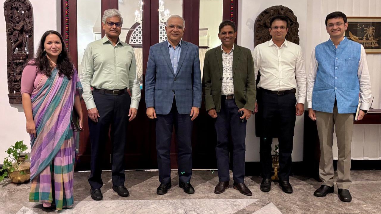 Indian envoy Jha meets Sri Lankan business leaders, talks up rupee-rupee corridor