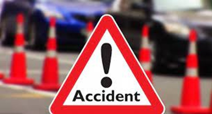Three-month-old infant killed in three-wheeler accident on Nittambuwa-Ruwanwella road