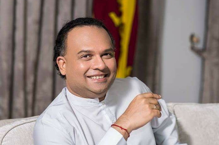 Naveen pitches 'Sajith's body, Ranil's head' as formula for UNP-SJB reunification