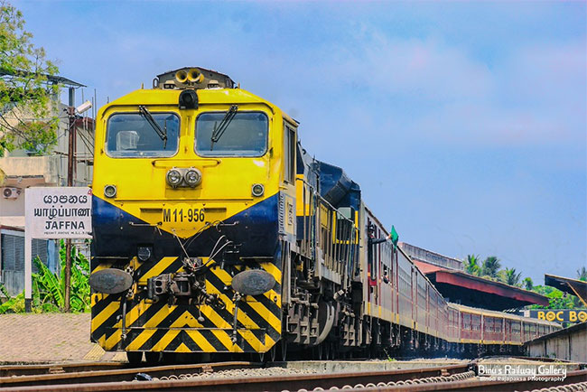 Northern Line Train Services Resume Between Colombo Fort and Kankesanturai