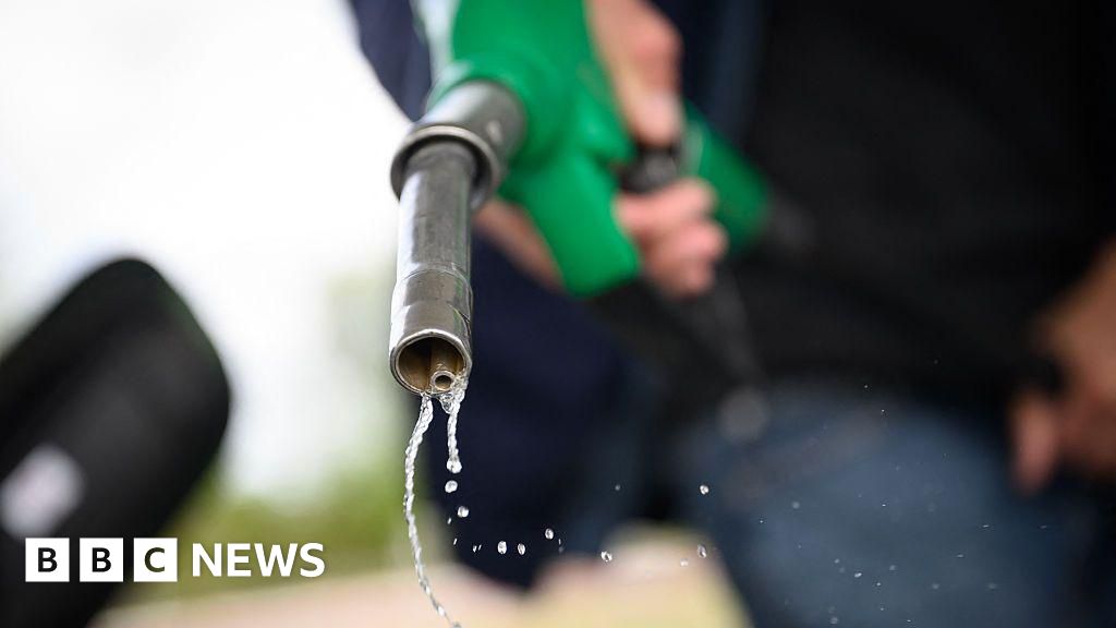 Oil Prices Jump 6% to $96 as Iran Refuses Islamabad Talks and US Seizes Tanker