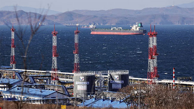 US Likely to Extend Russian Oil Waiver as April 11 Deadline Passes